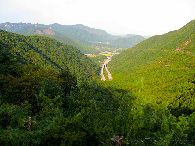 View from the top of the Saejae climb on the 4 Rivers cycling path